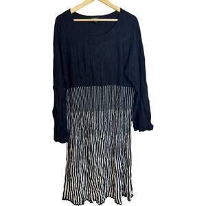 Ashro Ombré Knit Dress Black White Striped Lettuce Hem 3X Gradient